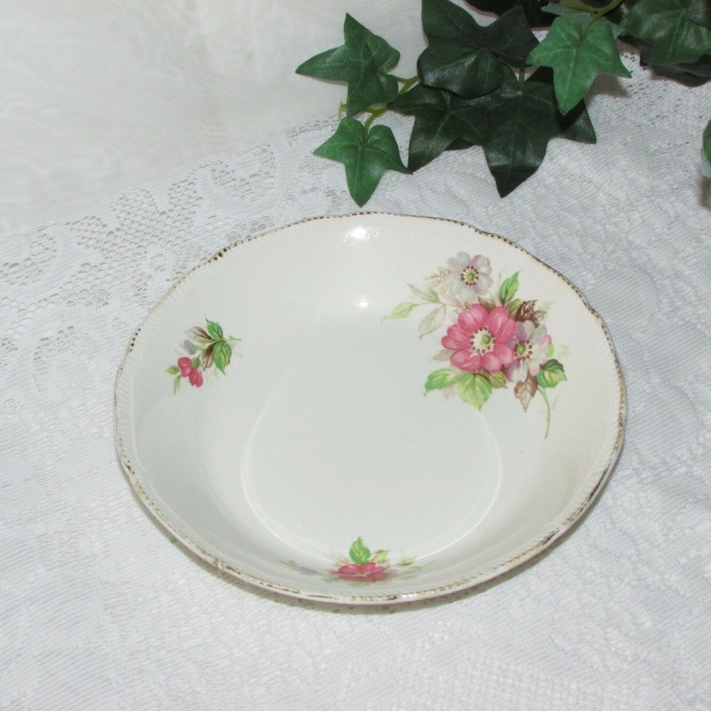 Vintage Royal Swan Soup Cereal Bowl Pink Flowers Gold Rim England Cottagecore